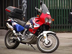 Honda アフリカツイン750 バイク デジタルメーターリセット修理 コンデンサ交換 ゴッドはんだ株式会社 法人個人はんだ付けサービス はんだ付け教材販売 はんだ付け講座
